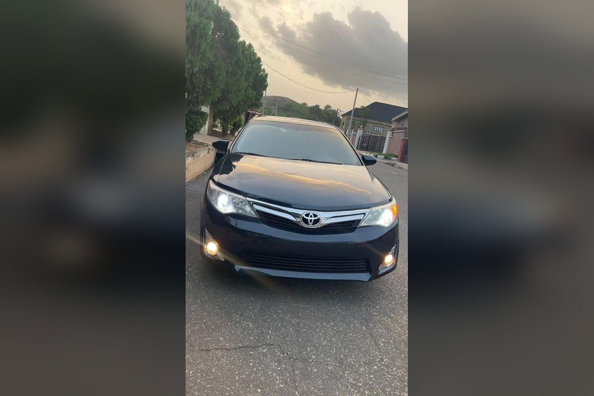 Toyota Camry 2014