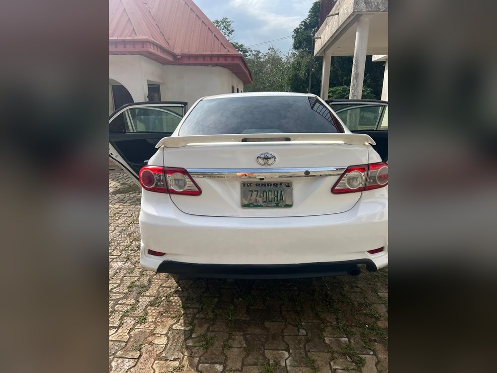 Corolla — the everyday saloon